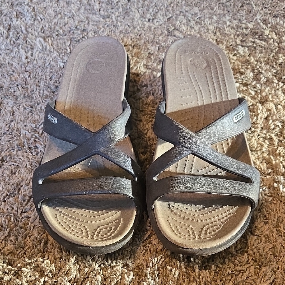 CROCS Brown Sandals Slip-On Comfort